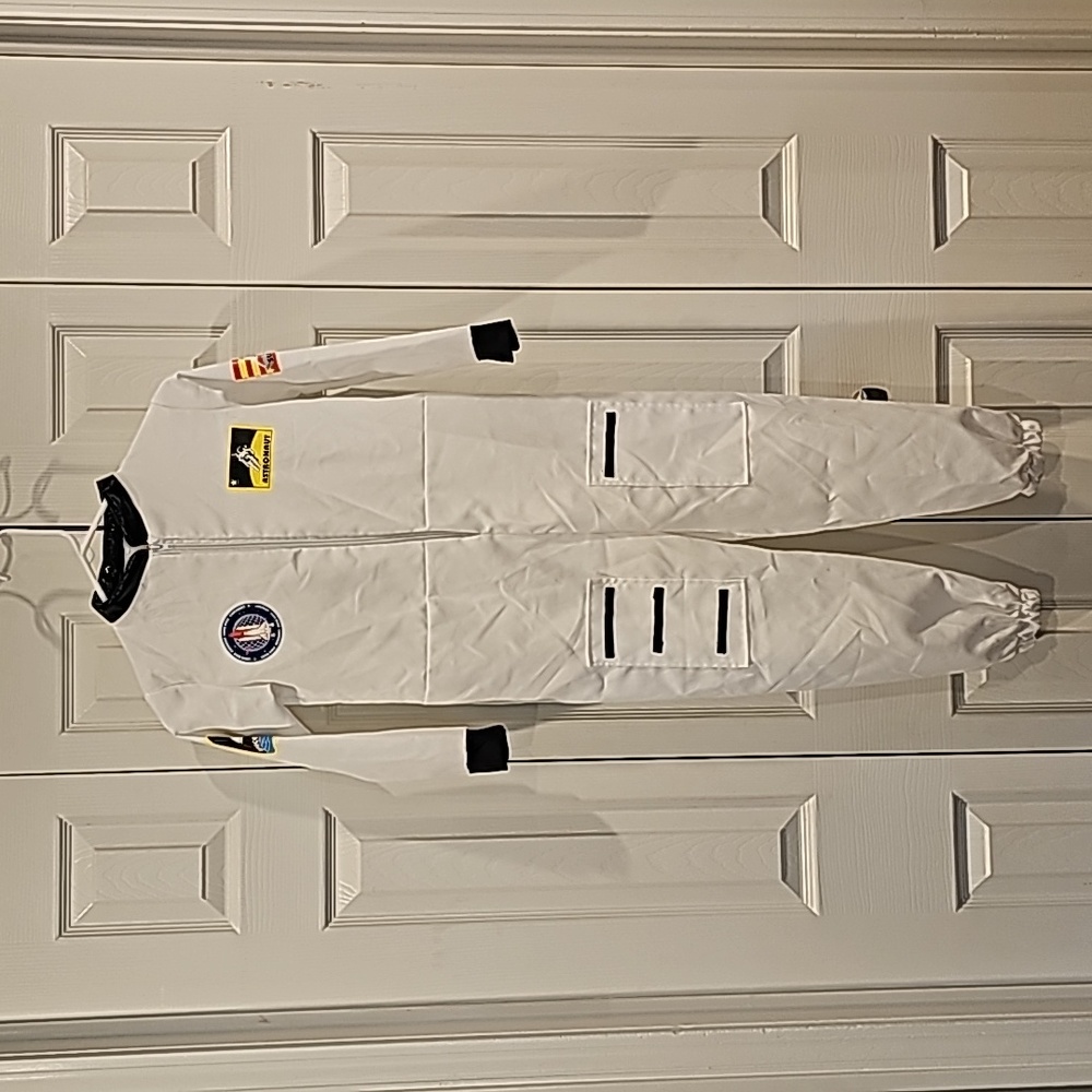 Astronaut costume